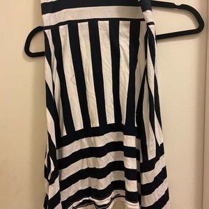 Gap skirt navy blue striped size S